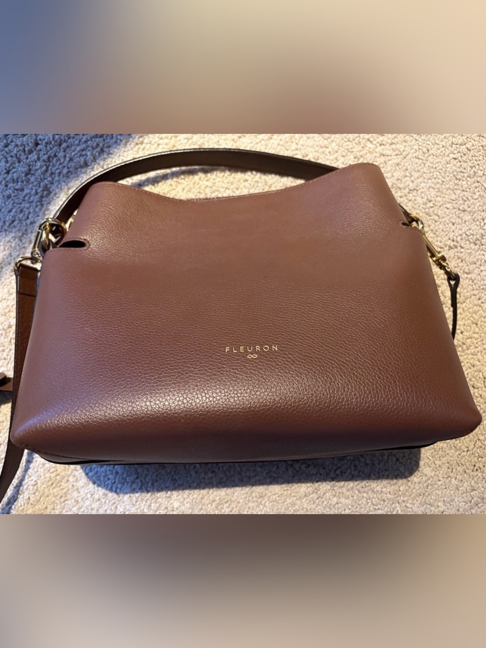 Fleuron Swan Brown Leather Shoulder Bag